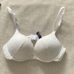 Like new La Senza push up bra